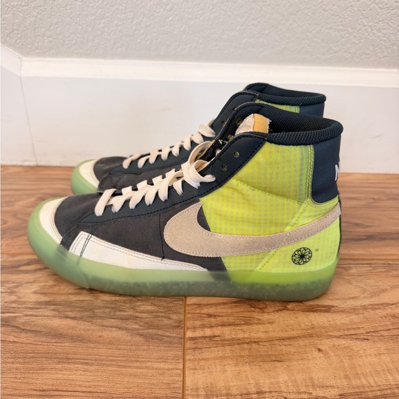 Nike Blazer Mid High-Top Sneakers with Neon Green and Navy Accents Size 7 - Picture 3 of 7